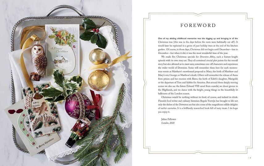 The Official Downton Abbey Christmas Cookbook - 3